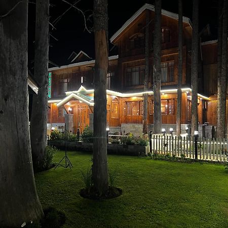 Shaw Inn By Stay Pattern Гульмарг Екстер'єр фото