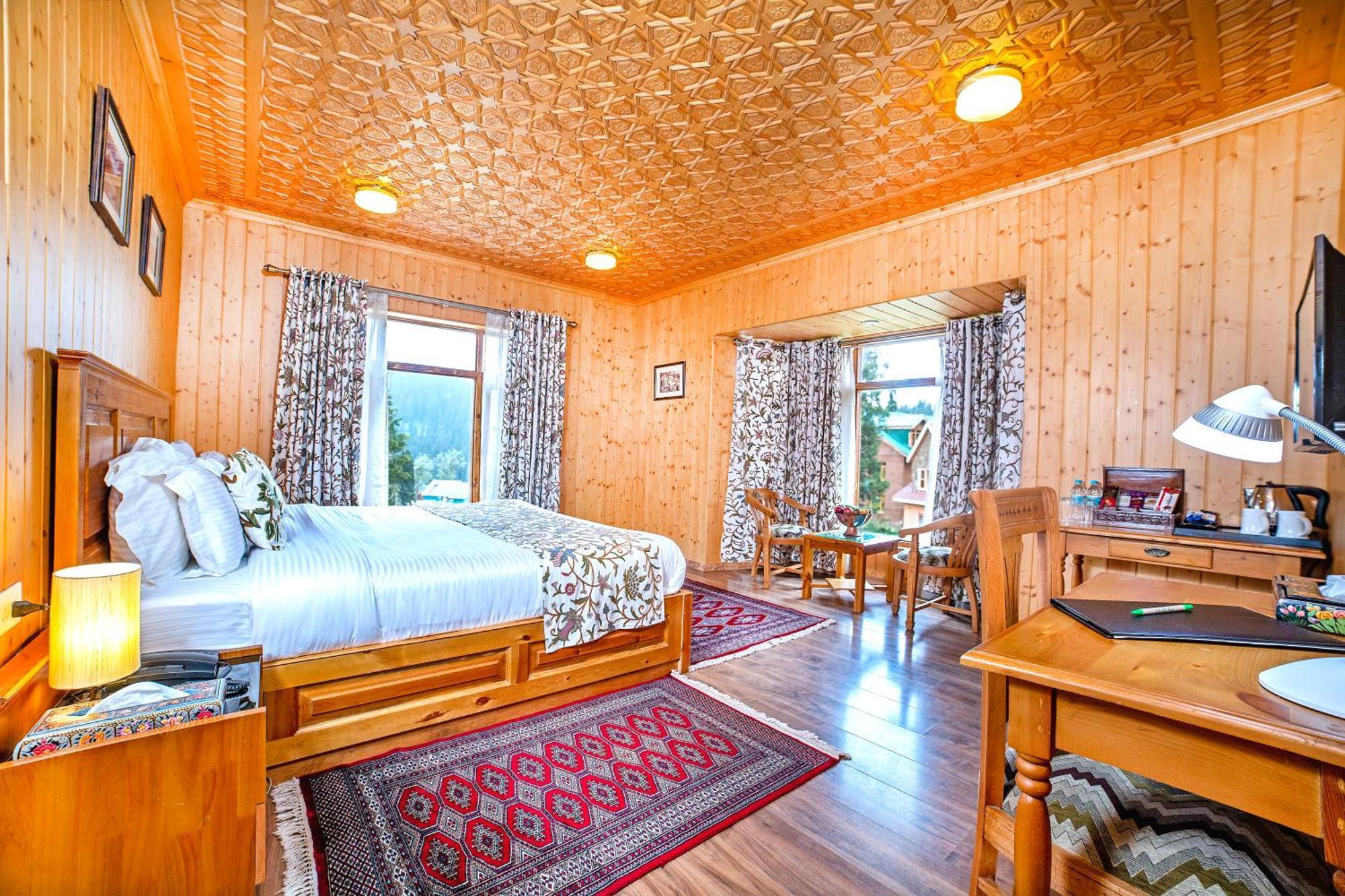 Shaw Inn By Stay Pattern Гульмарг Екстер'єр фото